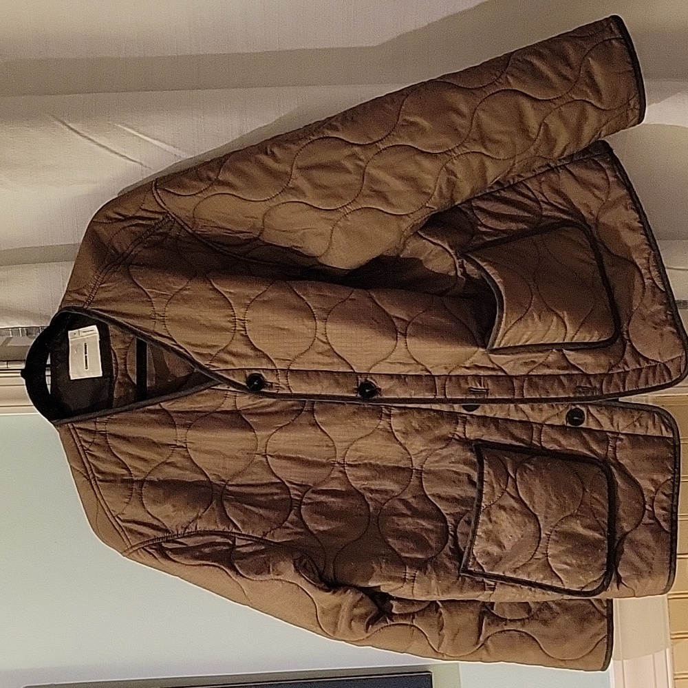 Quilted jacket in olive green